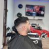 CHEUVEUX ET BARBE TRIM À LA LAME